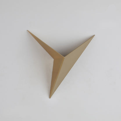 Trigon™ Lámpara de pared