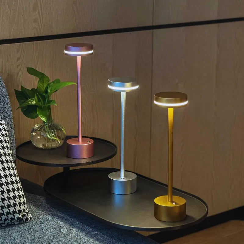 Lampu elegan kosmik