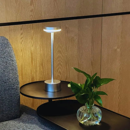 Lampu elegan kosmik